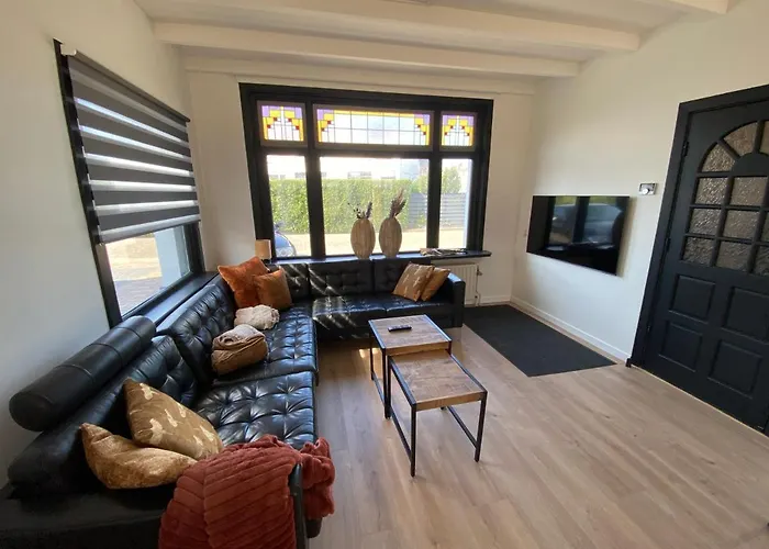 The Island Life House 1 בית נופש